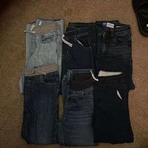 Boys Jeans 5t.. old navy.. 365 kids ..